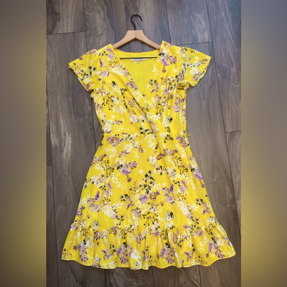Sunshine Yellow Dress with Purple Floral Detailing | 10 | Julia Jordan - Picture 2 of 6